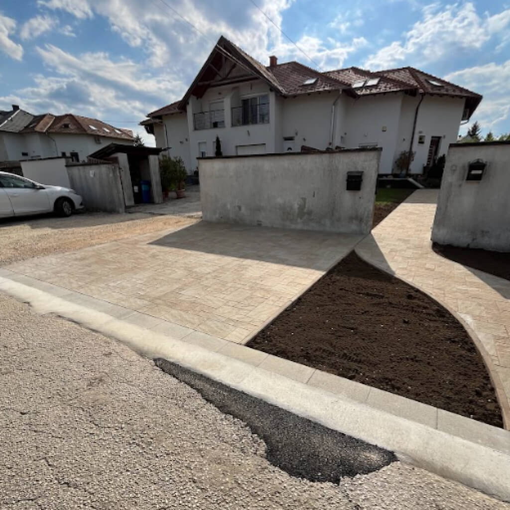 Térköves udvar